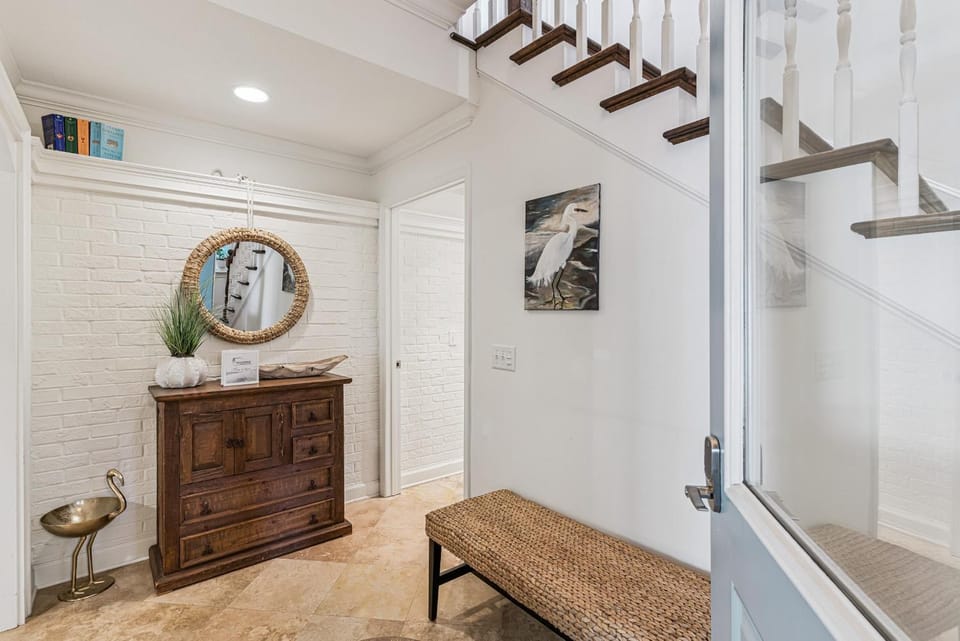 Sea Lyon Around - 1134 Park House in Saint Simons Island