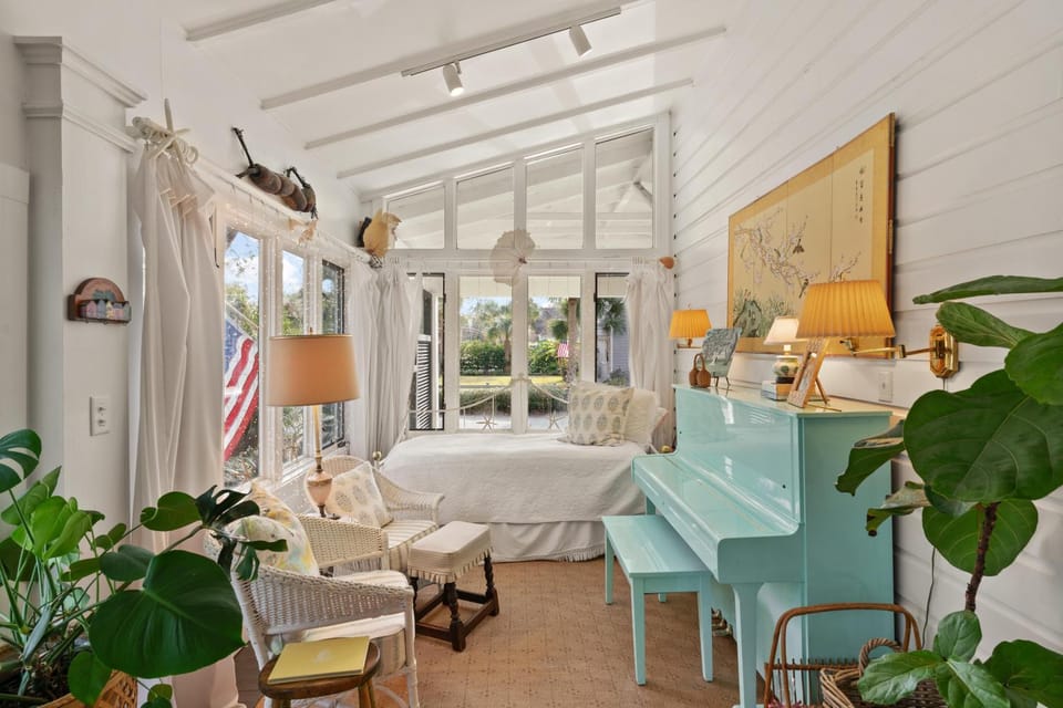 Sunnybrook by the Sea - 1121 Ocean Blvd. House in Saint Simons Island