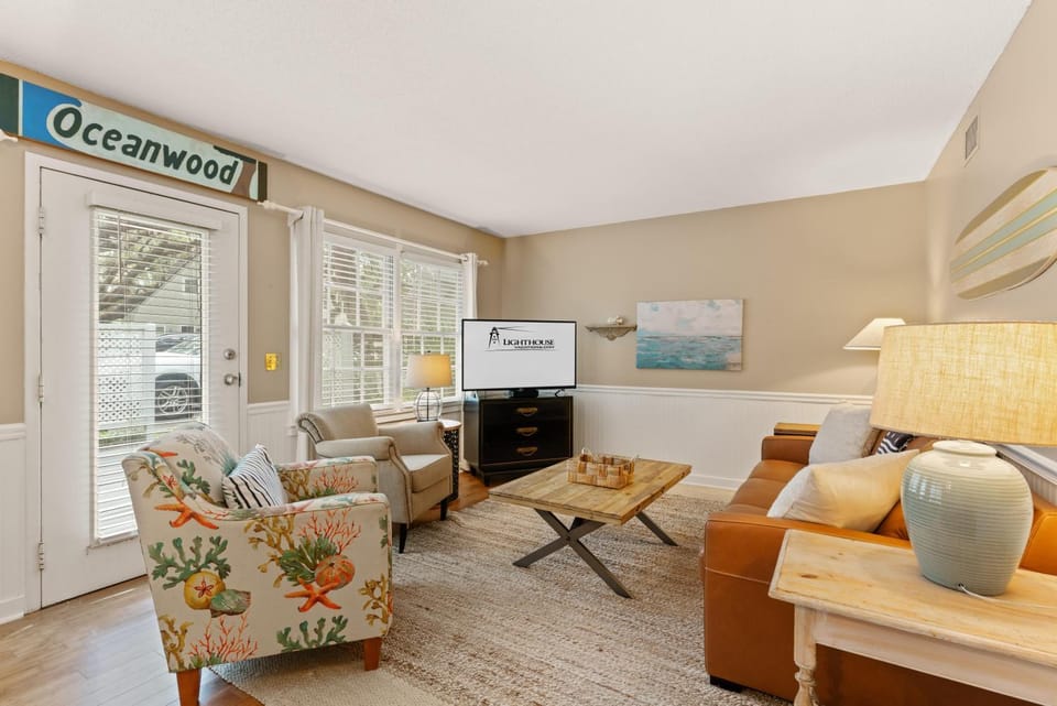 OceanWood, Unit 101 House in Saint Simons Island