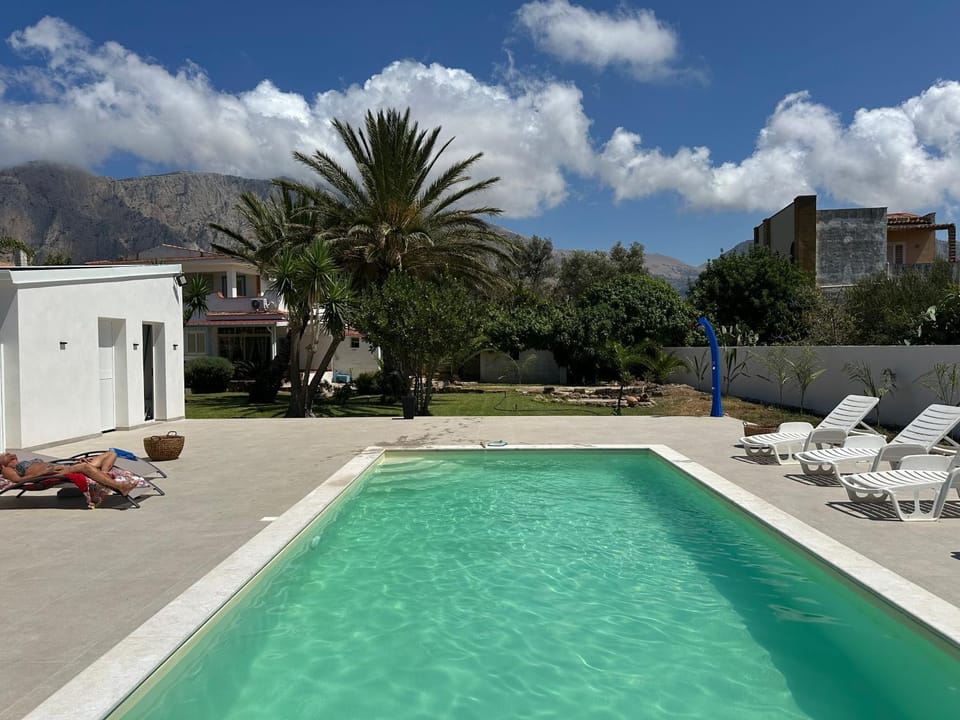 Pool view, Swimming pool
