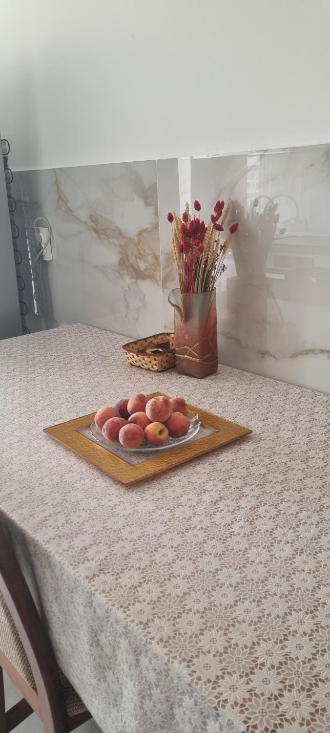 Food and drinks, Dining area