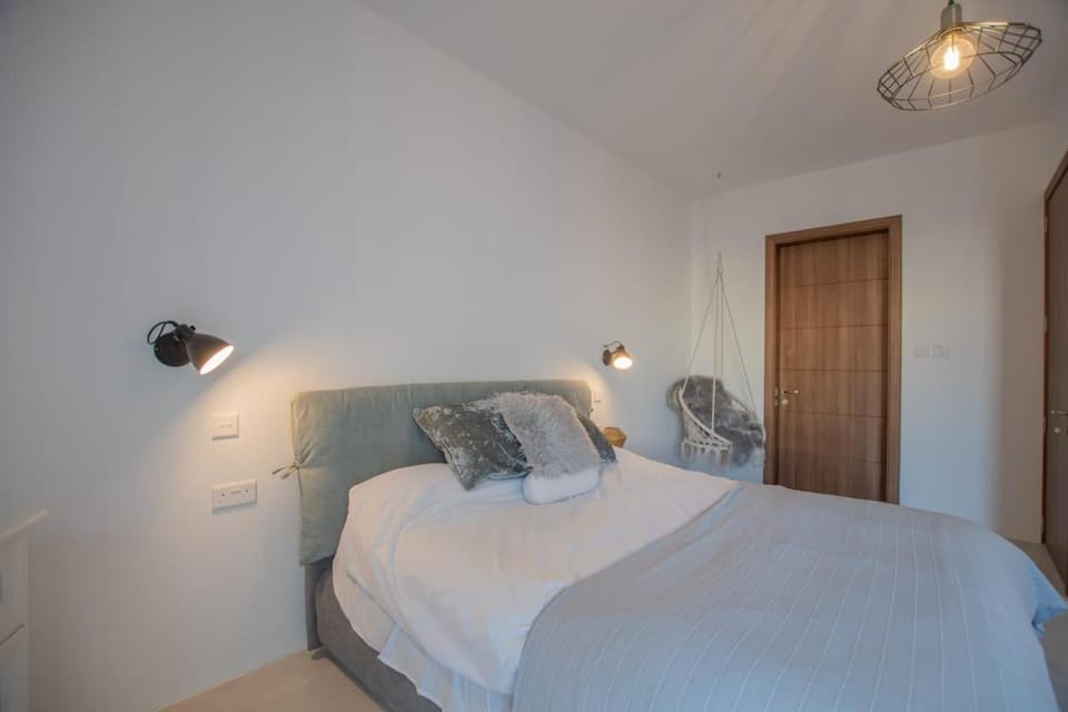 Sunset Apartment in Marsaskala