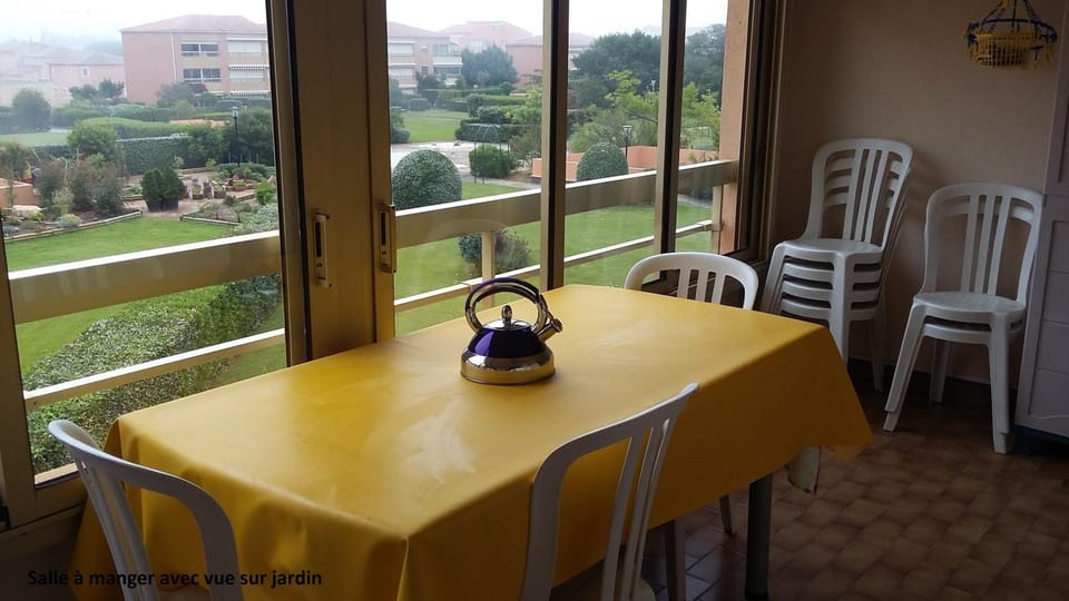Balcony/Terrace, Dining area