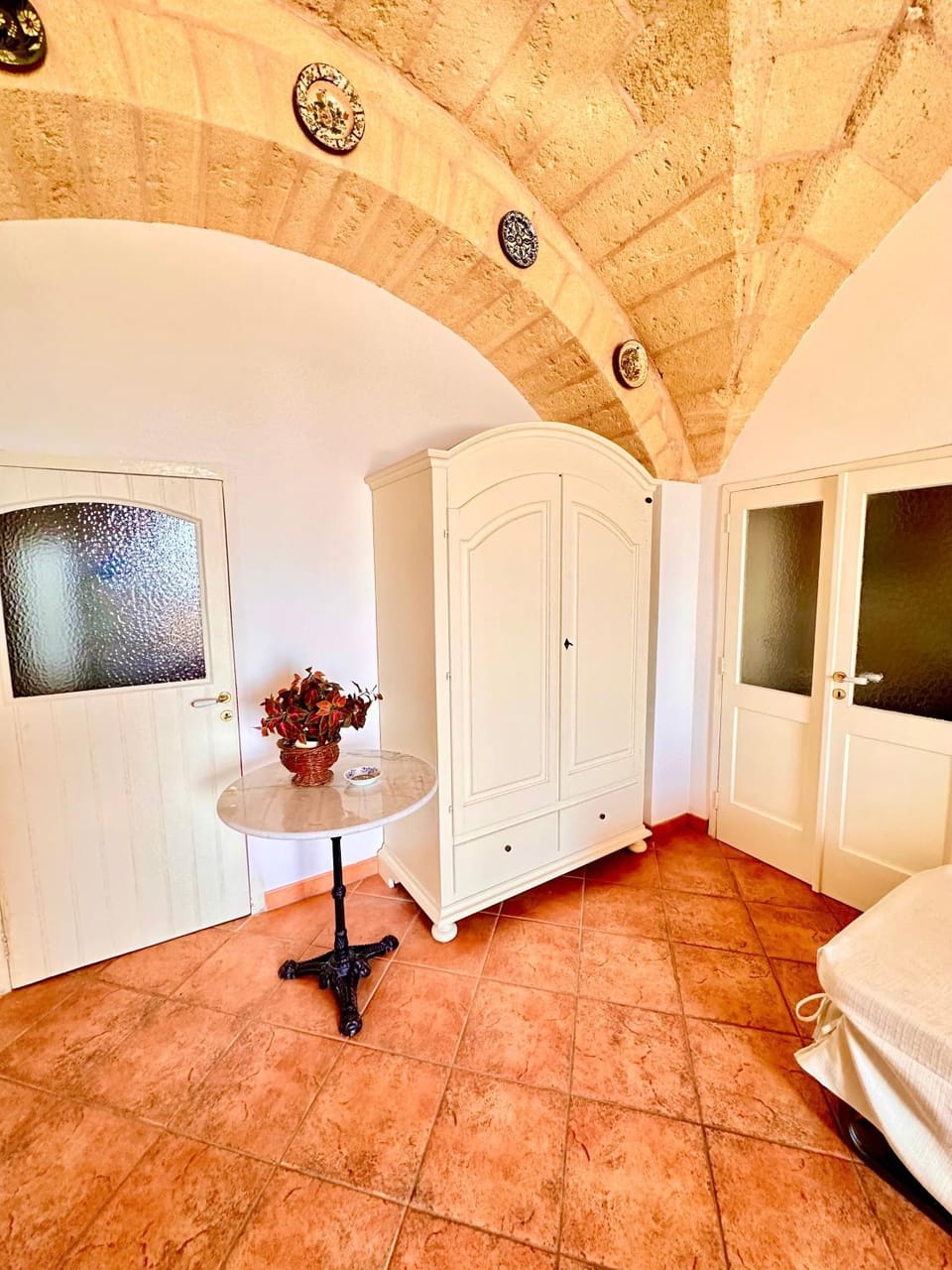 Living room, wardrobe