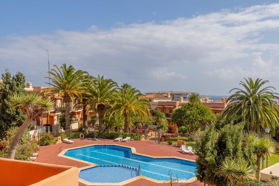 Garden view, Pool view, Swimming pool