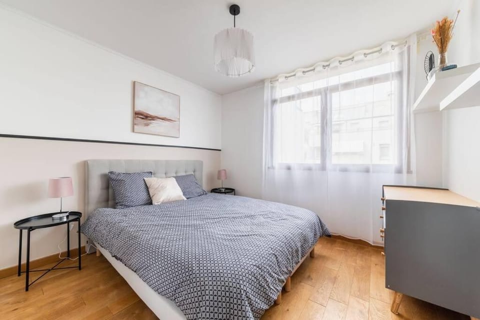 Grand T4 moderne - 3 chambres-Paris Expo Porte de Versailles Apartment in Issy-les-Moulineaux