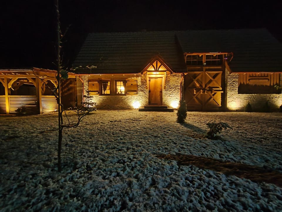 Azyl nad Nidą House in Poland