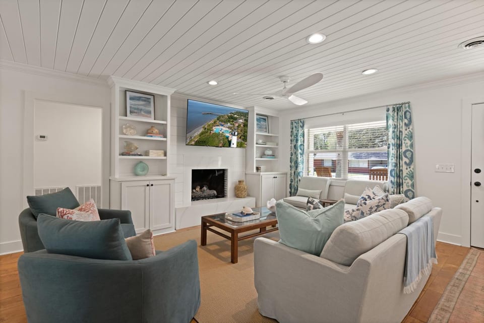 Knot On Call - 625 Dellwood Ave House in Demere Park