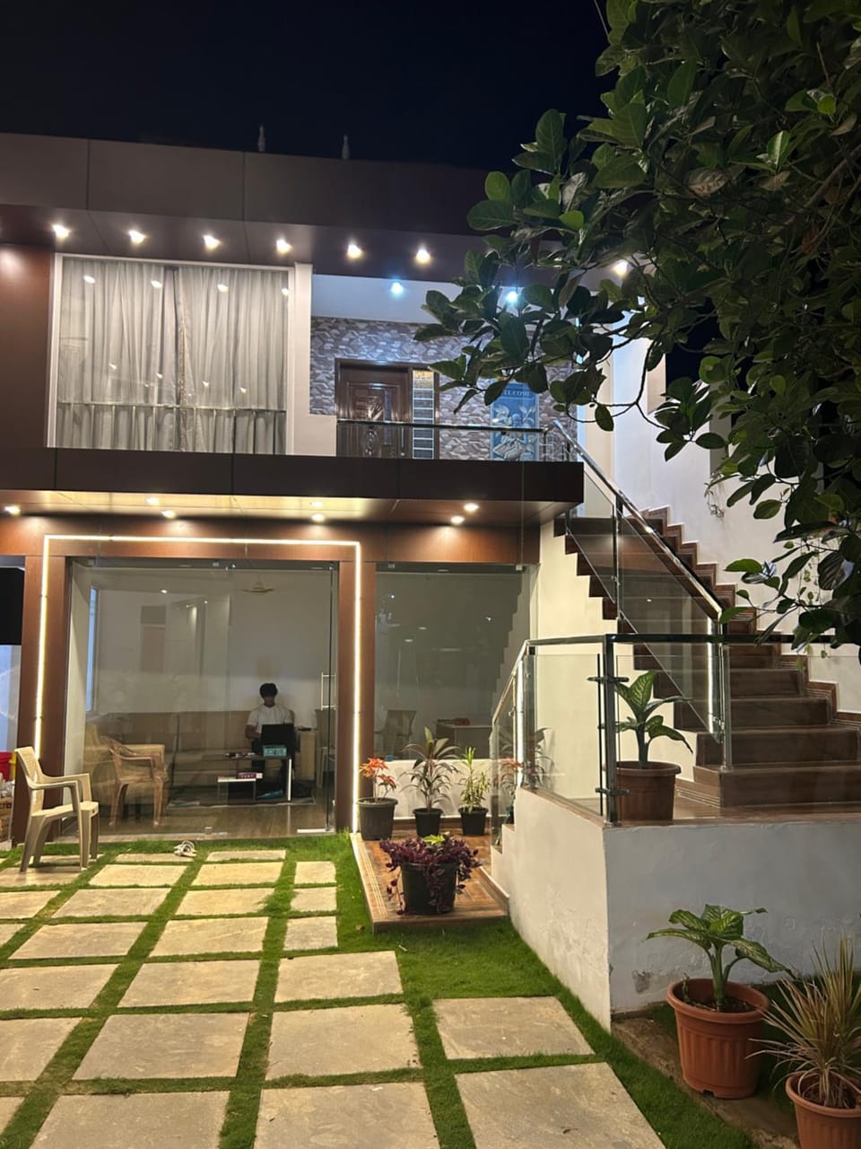 Property building, Night