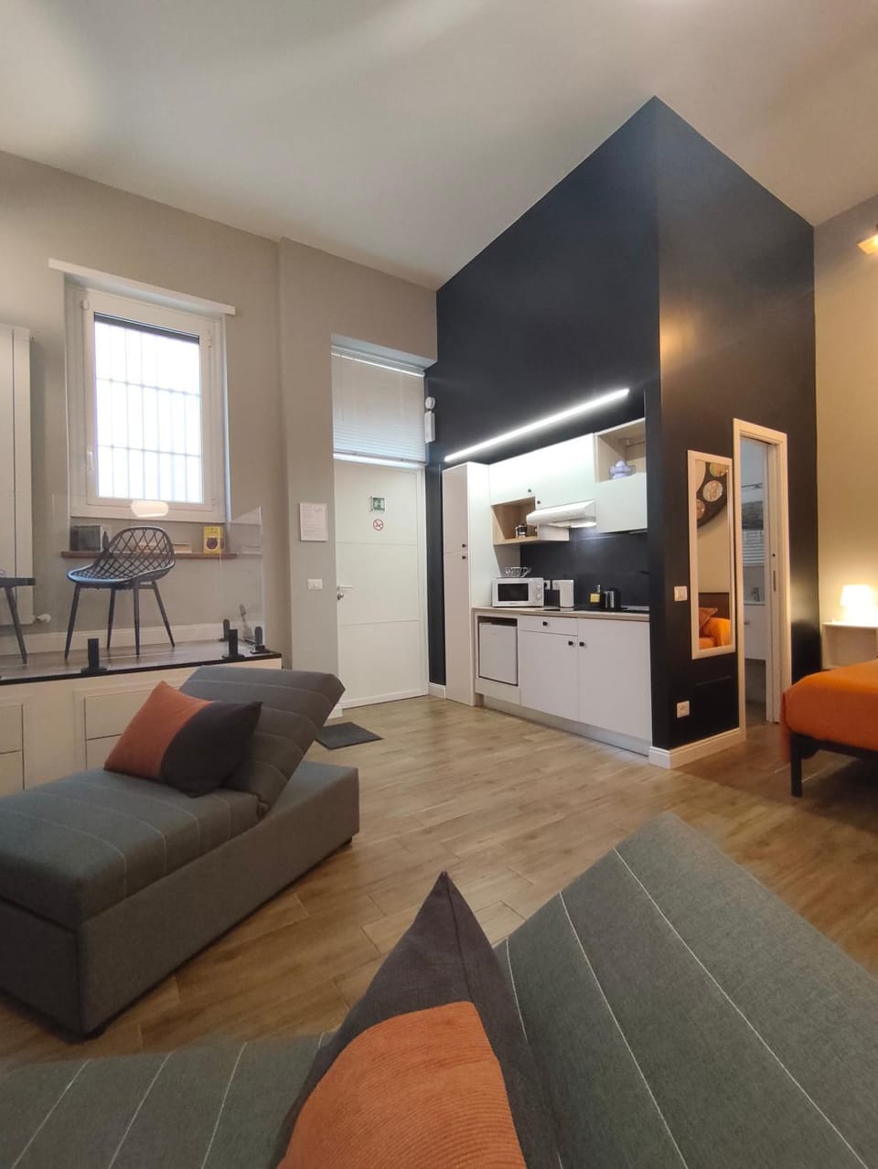 Loft 18A Roma - Casa con ingresso indipendente e parcheggio gratuito Apartment in Rome