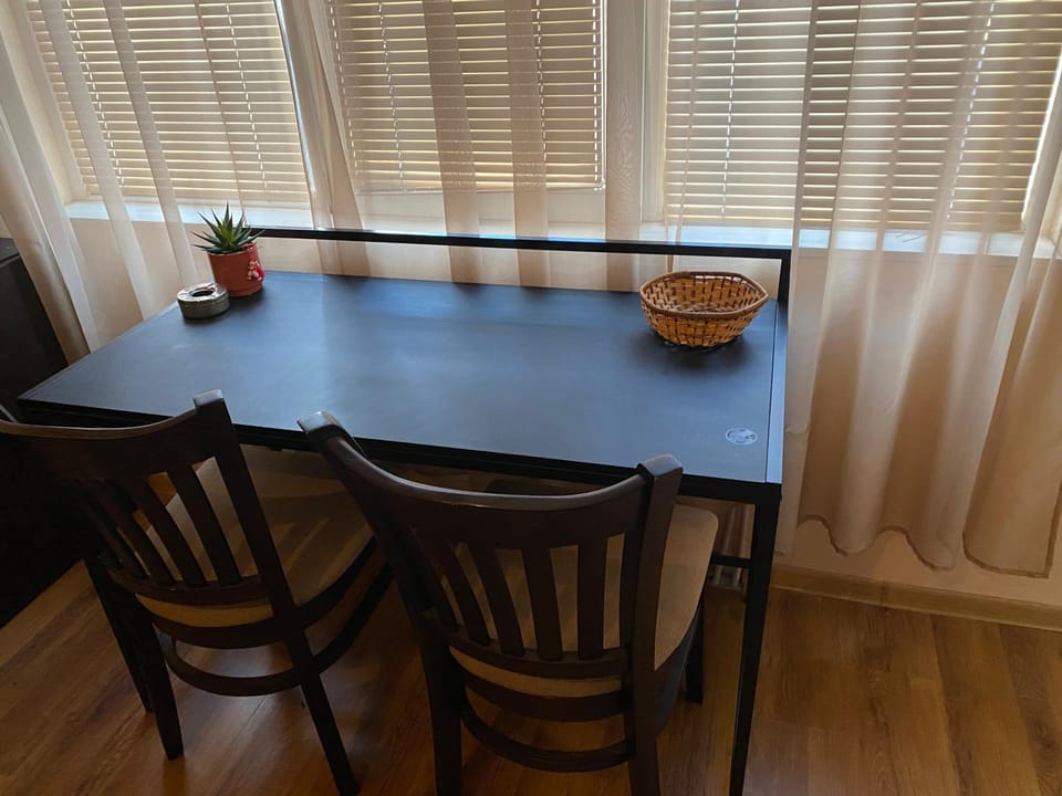 Decorative detail, Dining area