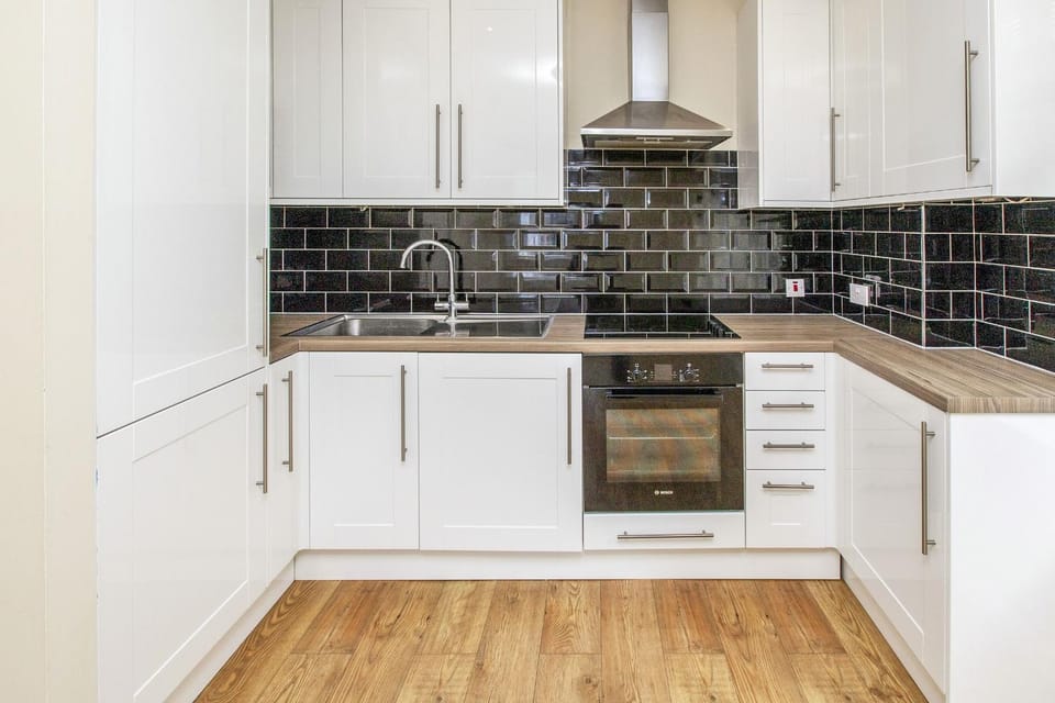 Kitchen or kitchenette, stove