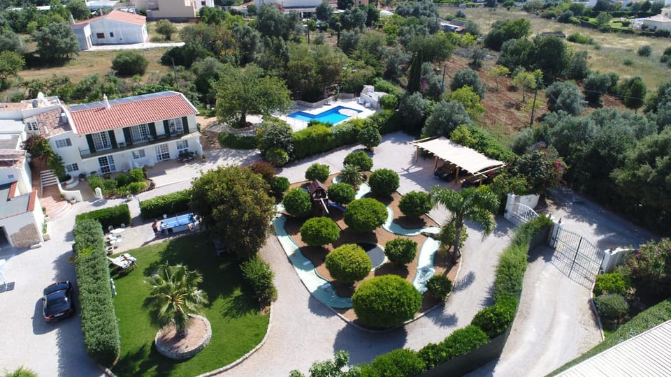Property building, Bird's eye view, View (from property/room), Location