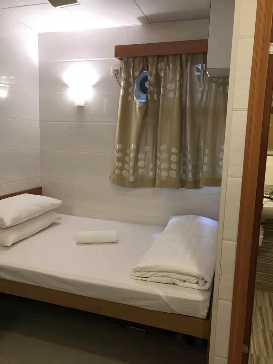 Jinnsti Guesthouse 景士迪宾馆 Inn in Hong Kong