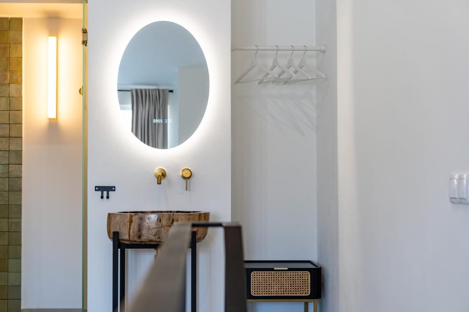 Casa Baco- Cozy House City Center Villa in Lagoa