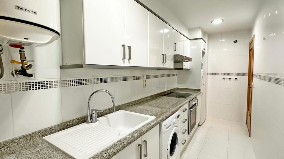 Athenea Playa Grandia - Alquiler solo a familias Apartment in Gandia