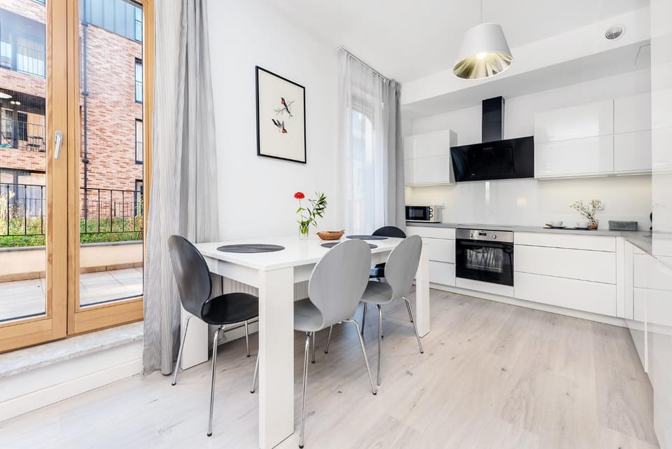 TV and multimedia, Kitchen or kitchenette, Dining area, minibar, pet friendly, stove