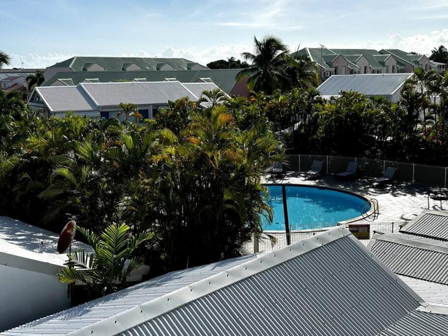 Duplex calme et lumineux pour 3 avec piscine marina St François Apartment in Grande-Terre, Guadeloupe