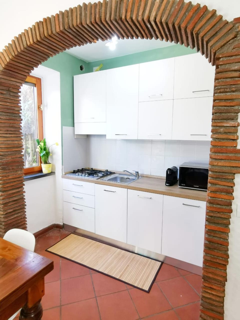 Kitchen or kitchenette