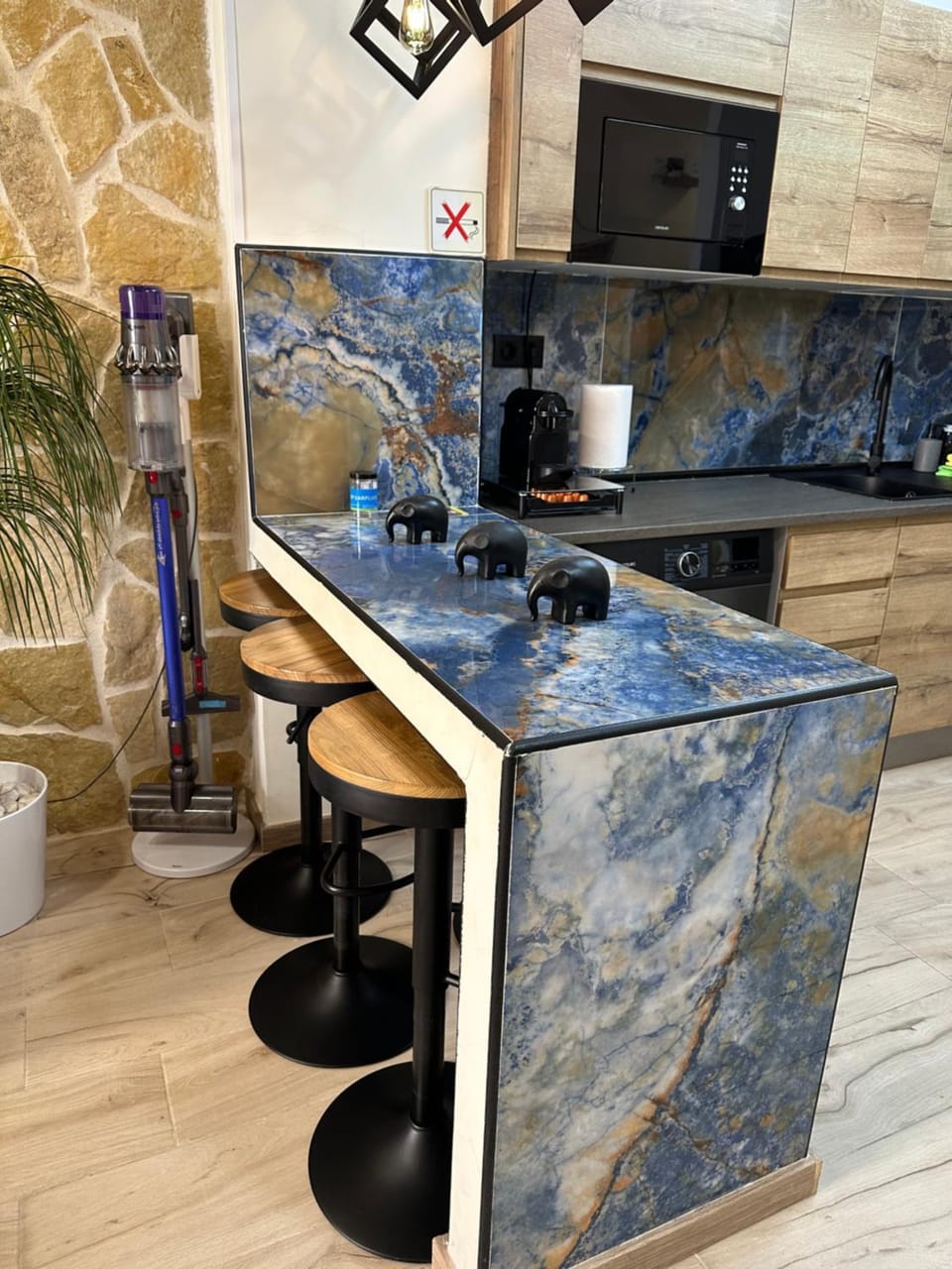 minibar