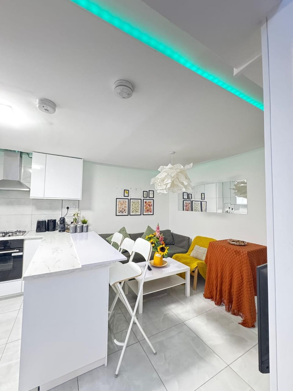 Central London rooms EC1V Bed and Breakfast in London Borough of Islington