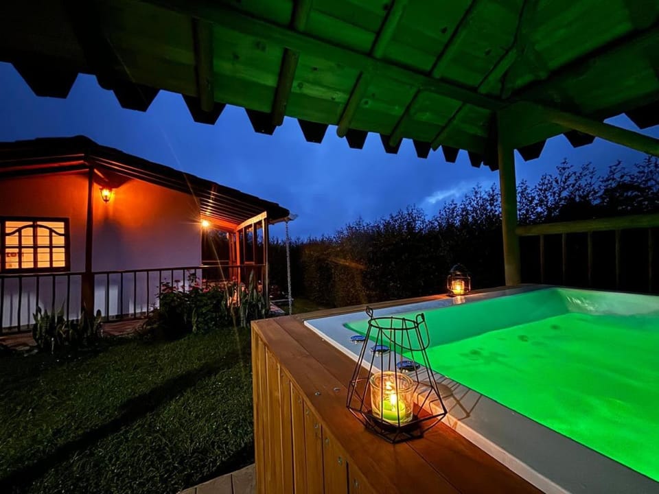 Natural landscape, Hot Tub