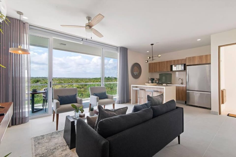 Natural landscape, Living room, Seating area, minibar, pet friendly