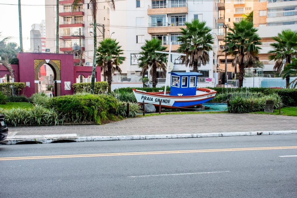Apto Praia Grande (Guilhermina) Apartment in State of São Paulo