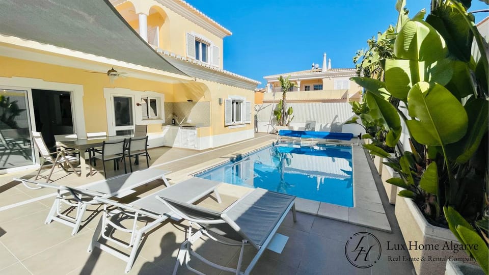 Casa Chiara - Private Luxury Pool & Terrace - Ideal for Golf Villa in Carvoeiro