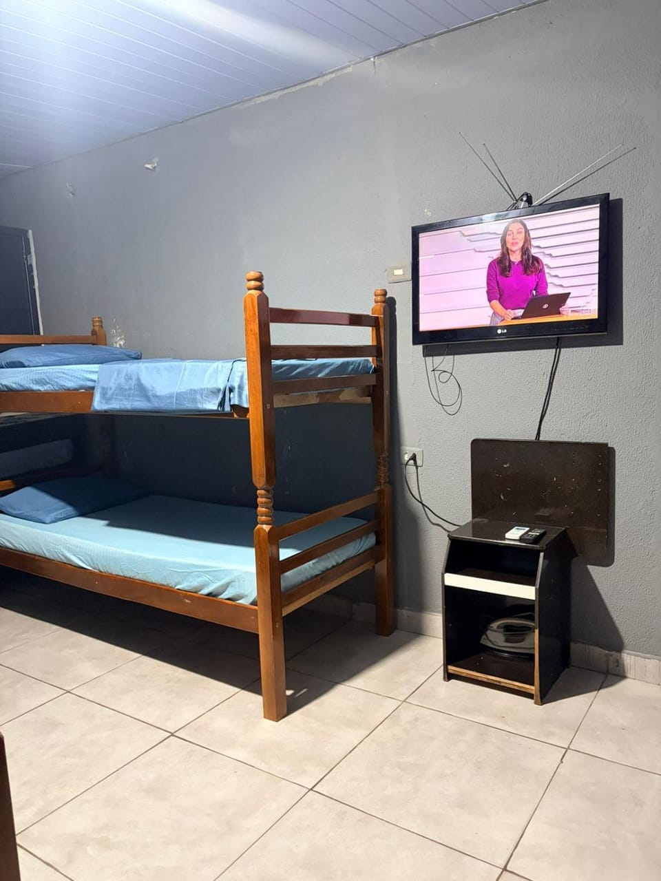 Residencial Casas 1 e 2 quartos Tv Ar Estacionamento Wifi Próximo ao Centro e Paraguai Apartment in Foz do Iguaçu