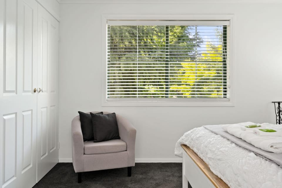 The Black Door House in Porepunkah
