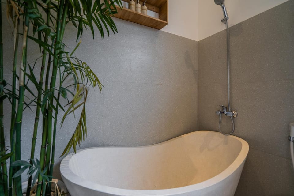 Bathroom, Bath