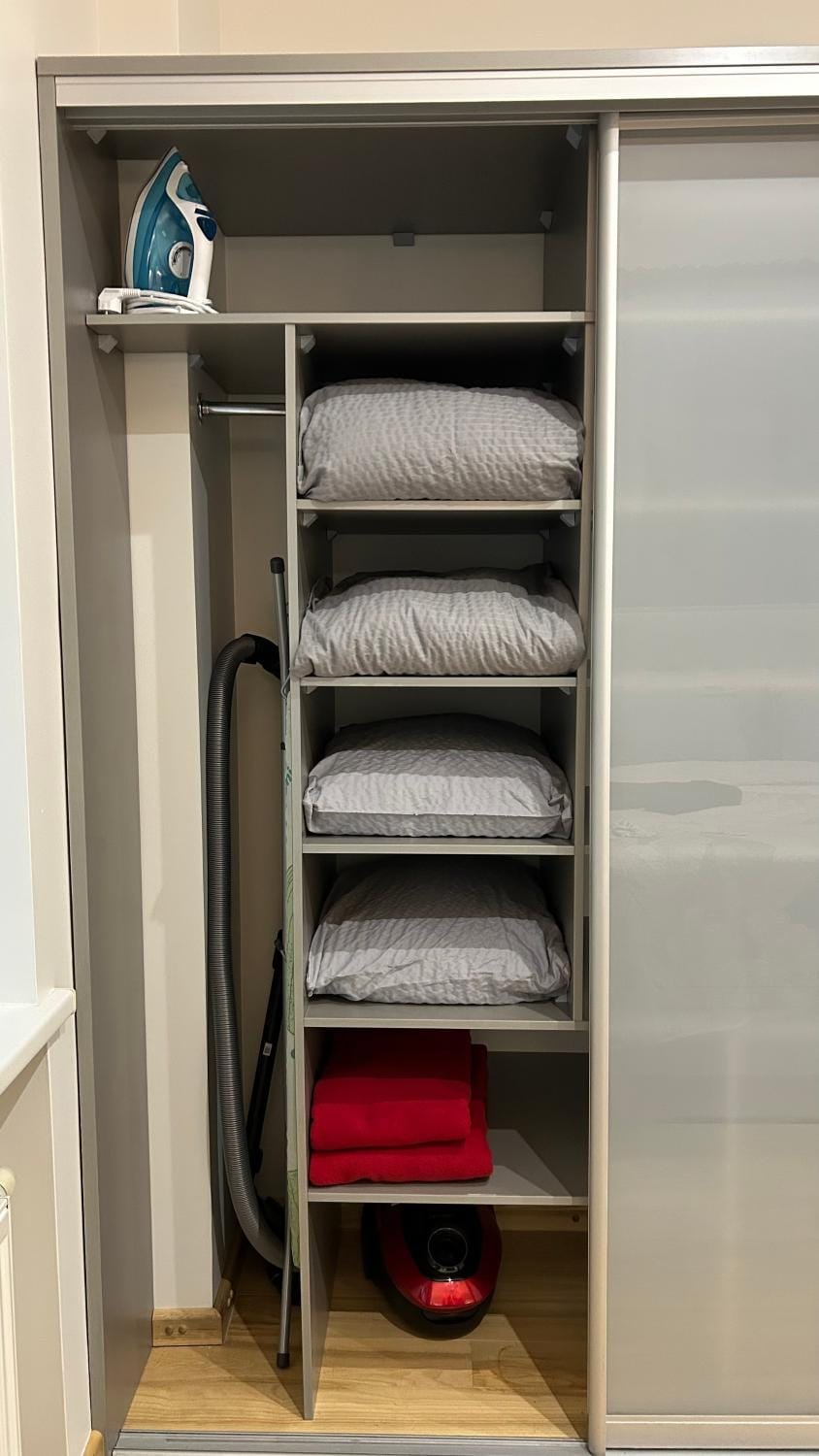 wardrobe