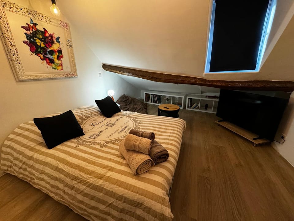 Sweet Saint-Pierre Apartment in Saint-Germain-en-Laye