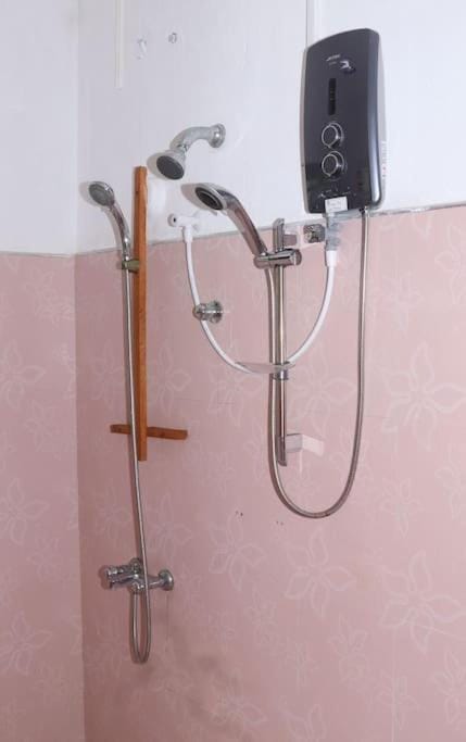 Shower, Bathroom, heating
