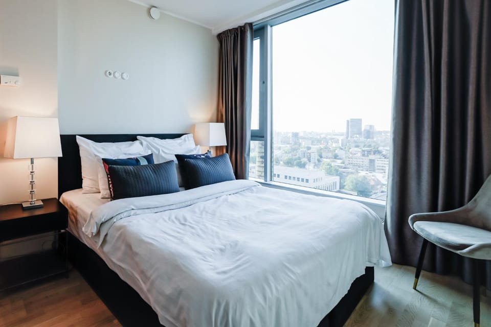 Bed, Bedroom, City view