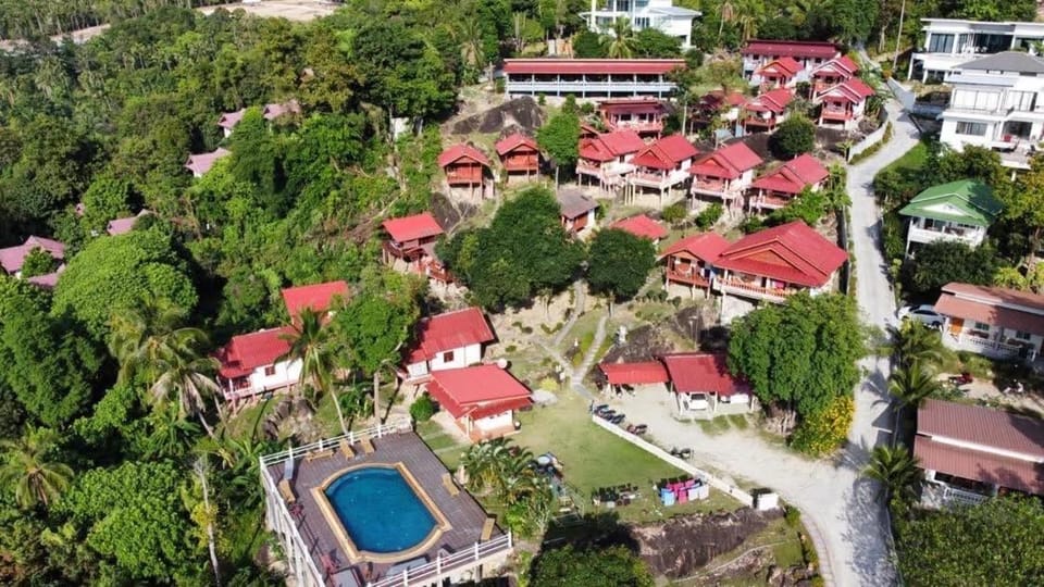 J.B.Hut Bungalows Resort in Ko Pha-ngan Sub-district