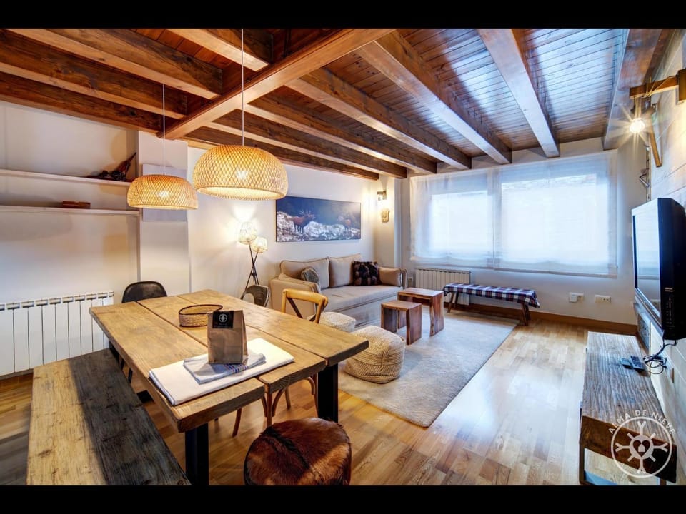 CASA GIRETA de Alma de Nieve House in Catalonia