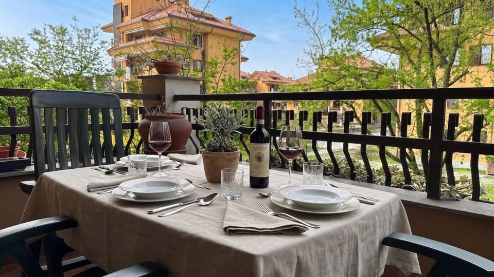 [10 minuti dall'aeroporto] Linate Studio Flat Apartment in Lombardy