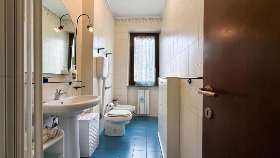 [10 minuti dall'aeroporto] Linate Studio Flat Apartment in Lombardy
