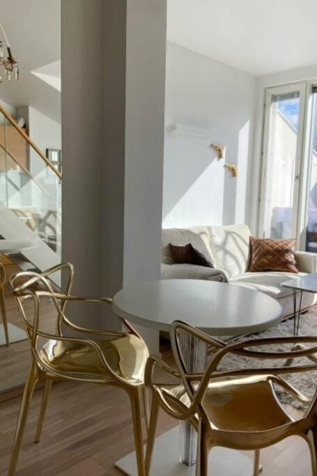 Elegant Penthouse Loft - Center Apartment in Helsinki