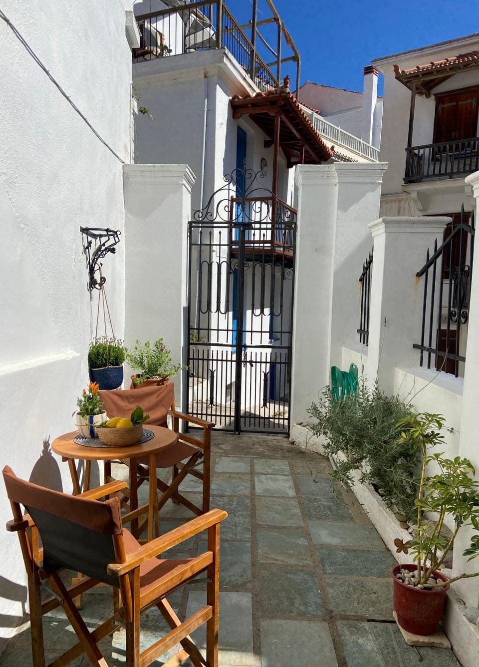 Patio, Seating area