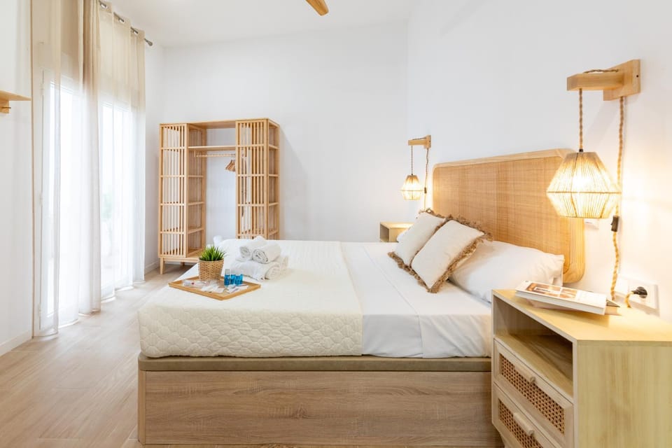 Bed, Photo of the whole room, Bedroom, towels, wardrobe