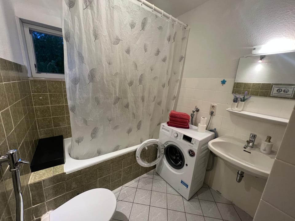 Bathroom, Bath