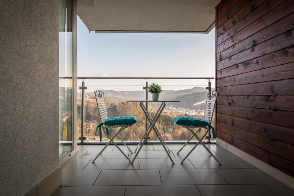 Day, Balcony/Terrace, Mountain view