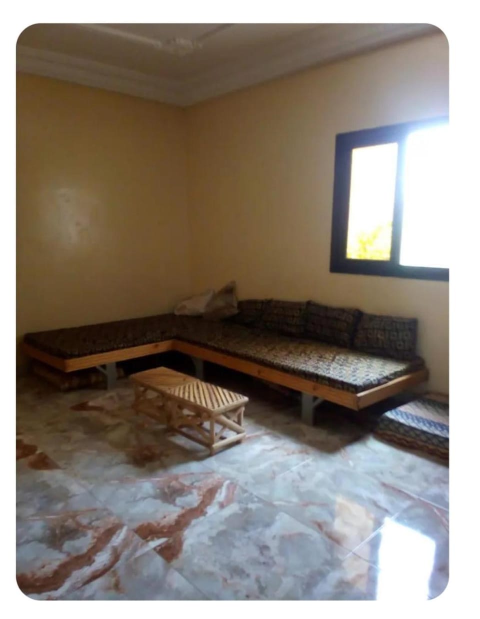 Maison Manour, suite, salon, bain privée Bed and Breakfast in Mbour