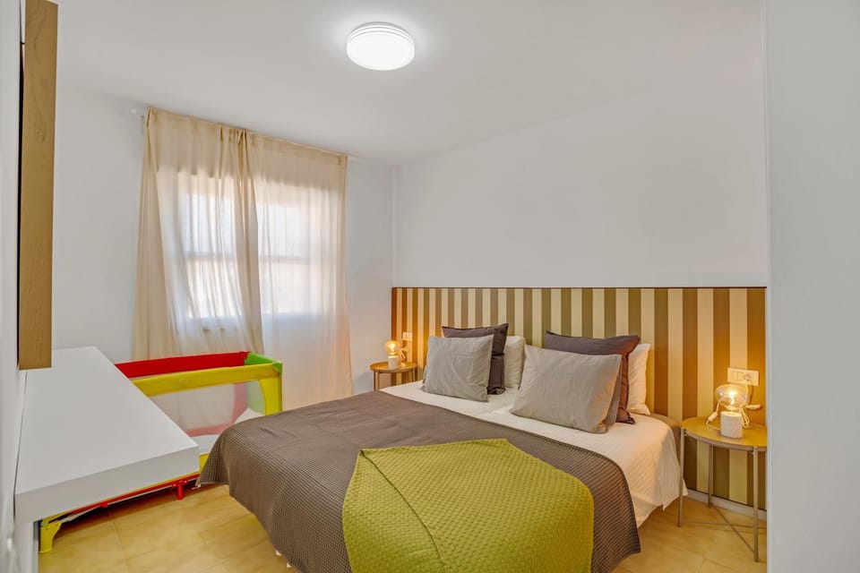 Living room, Bedroom