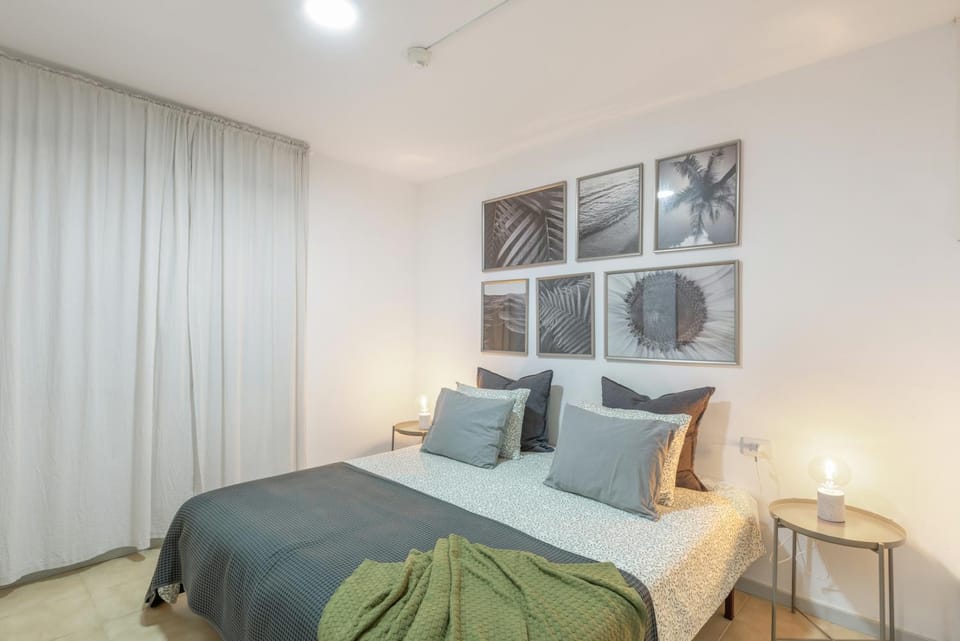 Living room, Bedroom