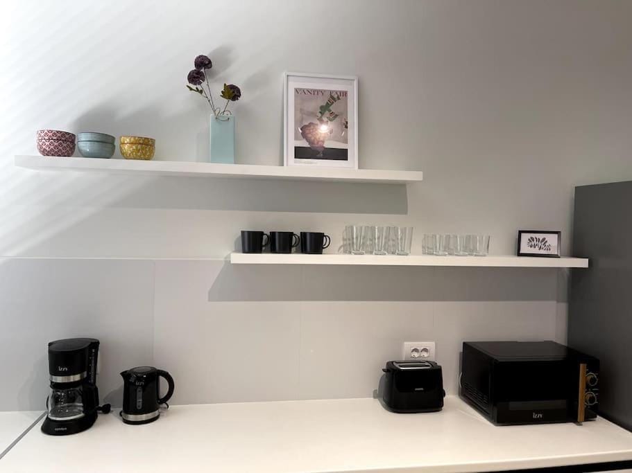 Coffee/tea facilities, Kitchen or kitchenette, minibar, toaster