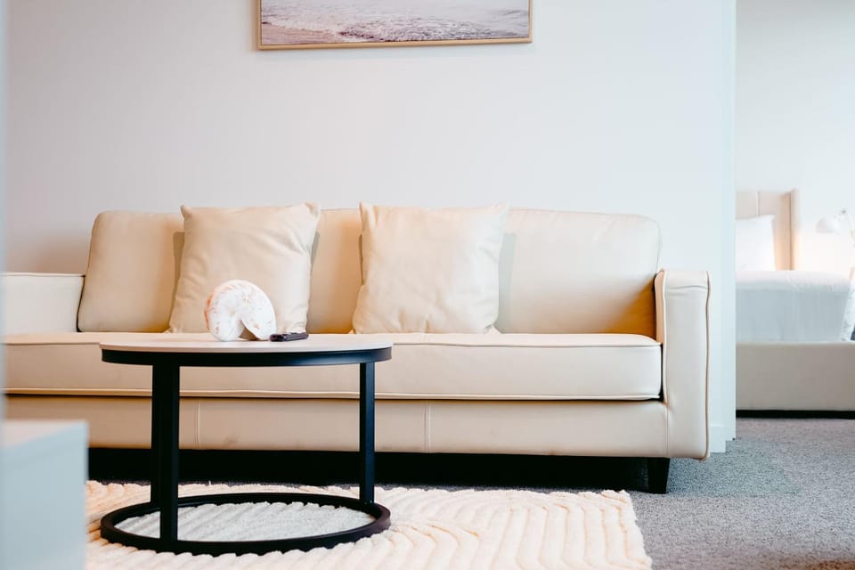 Seating area, Family